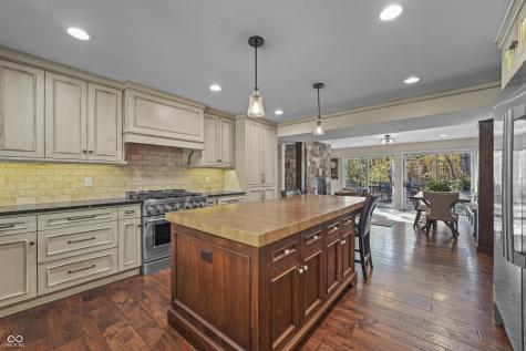 11416 Forest Knoll Circle Fishers IN 46037