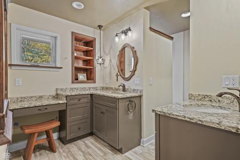 11416 Forest Knoll Circle Fishers IN 46037