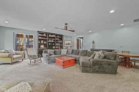 11416 Forest Knoll Circle Fishers IN 46037