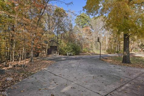 11416 Forest Knoll Circle Fishers IN 46037