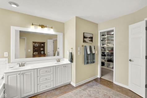 5771 Osprey Way Carmel IN 46033