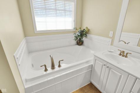 5771 Osprey Way Carmel IN 46033