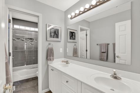5771 Osprey Way Carmel IN 46033