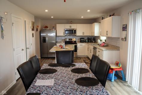 145 N Fairfield Drive Danville IN 46122