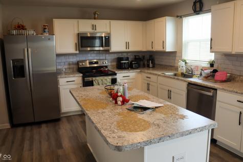 145 N Fairfield Drive Danville IN 46122