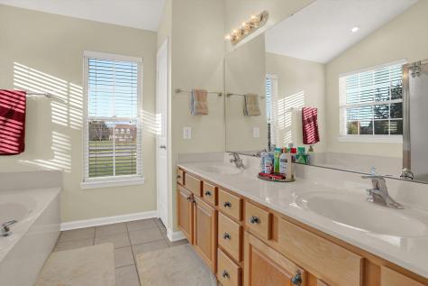 6530 Briarwood Place Zionsville IN 46077