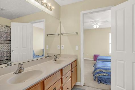6530 Briarwood Place Zionsville IN 46077