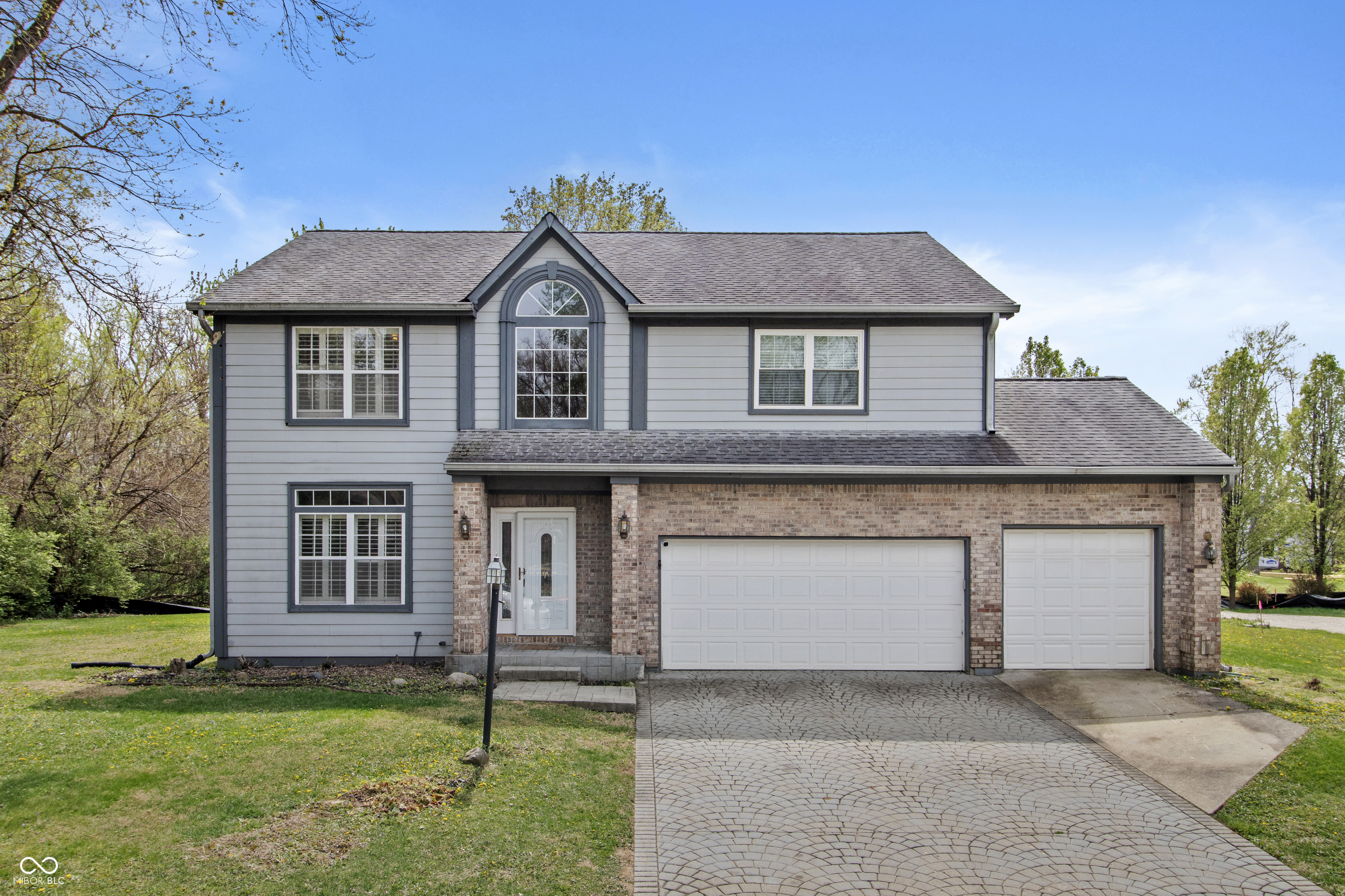8754 Nora Woods Drive Indianapolis IN 46240