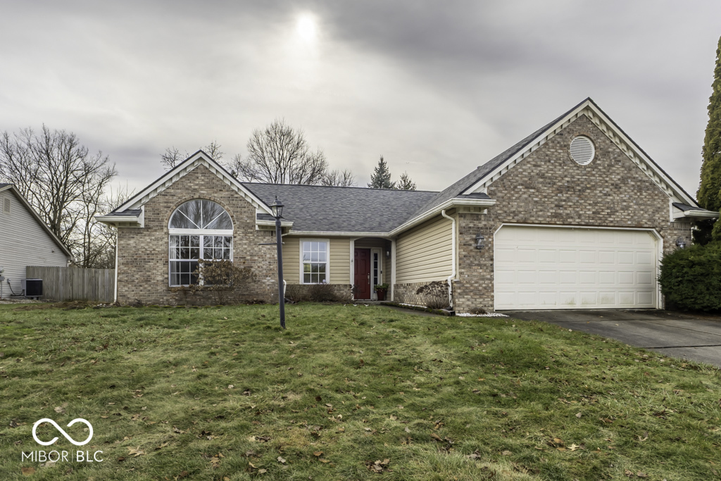 12639 Pine Grove Court Indianapolis IN 46236