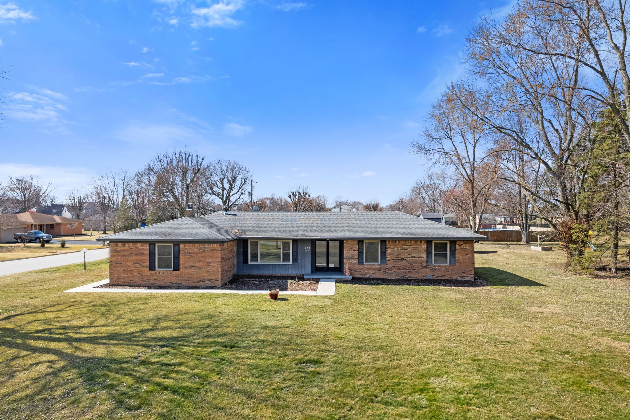 972 N County Road 900 E Avon IN 46123