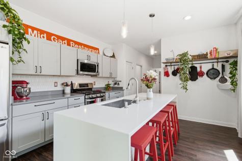 5734 Indianola Avenue Indianapolis IN 46220