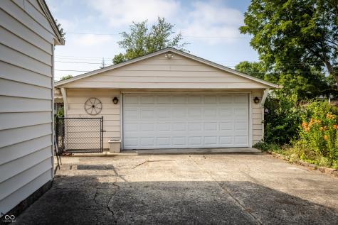 6865 Clemdale Avenue Indianapolis IN 46226