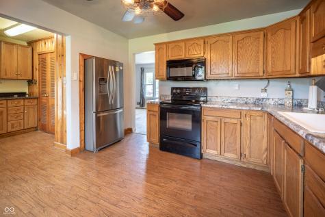 6865 Clemdale Avenue Indianapolis IN 46226