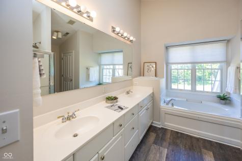 10928 Valley Forge Circle Carmel IN 46032