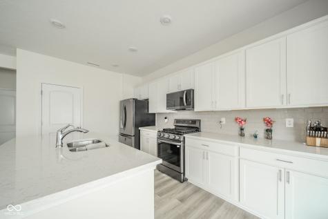 1198 Supernova Drive Franklin IN 46131