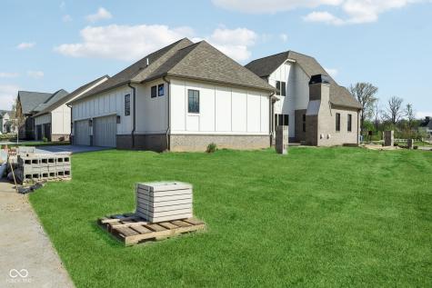 579 Exmoor Drive Carmel IN 46032
