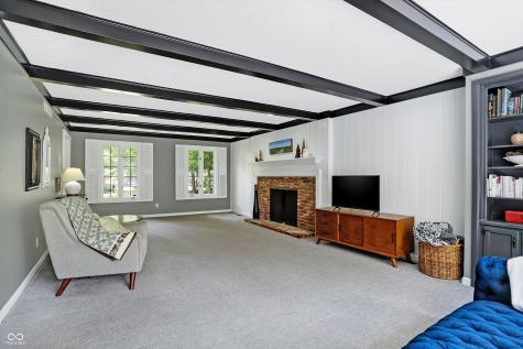 8305 Reef Court Indianapolis IN 46236