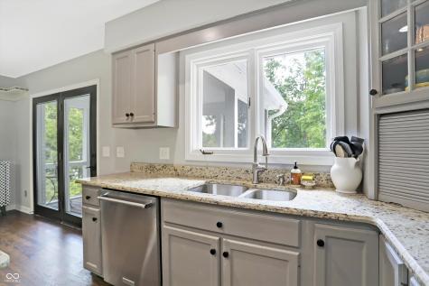 8305 Reef Court Indianapolis IN 46236