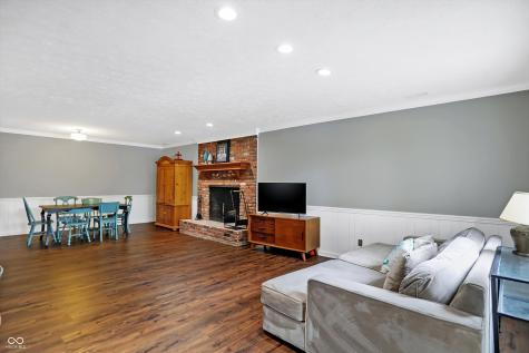 8305 Reef Court Indianapolis IN 46236