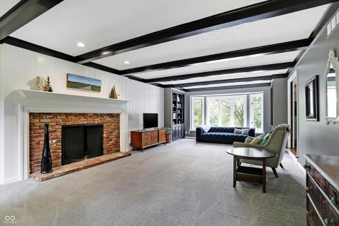 8305 Reef Court Indianapolis IN 46236
