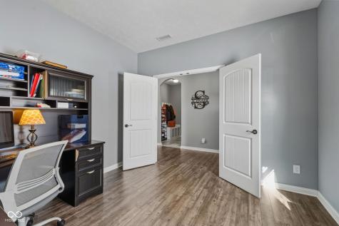 7158 Lakeland Trails Boulevard Indianapolis IN 46259