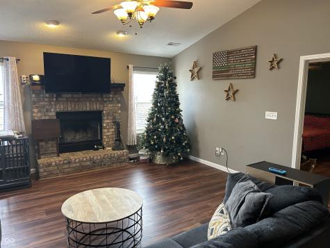 2369 Orchard Creek Drive Columbus IN 47201