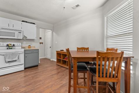 2369 Orchard Creek Drive Columbus IN 47201