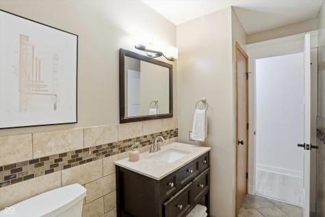 999 Shoreline Circle Cicero IN 46034