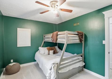 999 Shoreline Circle Cicero IN 46034