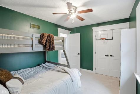 999 Shoreline Circle Cicero IN 46034