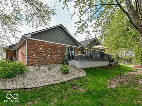 999 Shoreline Circle Cicero IN 46034
