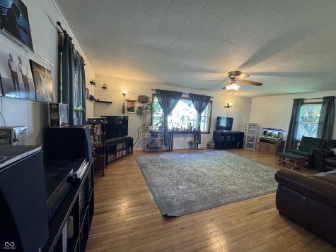 601 N Arthur Street Rushville IN 46173