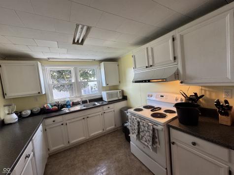 601 N Arthur Street Rushville IN 46173
