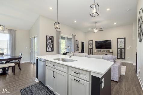 11584 Glen Ridge Circle Fishers IN 46037