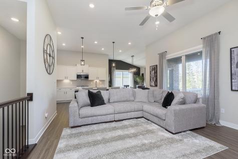 11584 Glen Ridge Circle Fishers IN 46037