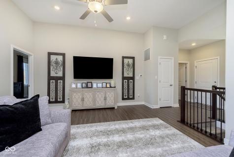 11584 Glen Ridge Circle Fishers IN 46037