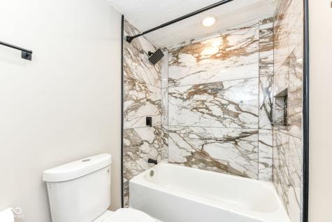 7210 Chimney Rock Court Indianapolis IN 46217