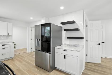 2715 S A Street Elwood IN 46036