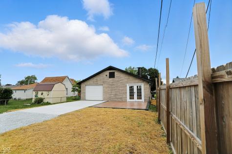 2715 S A Street Elwood IN 46036