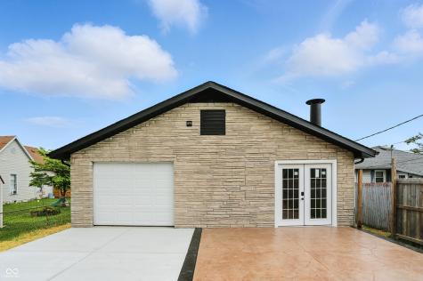 2715 S A Street Elwood IN 46036