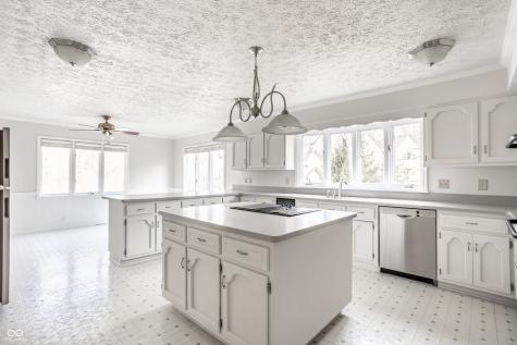 6850 Fox Lake Court Indianapolis IN 46278