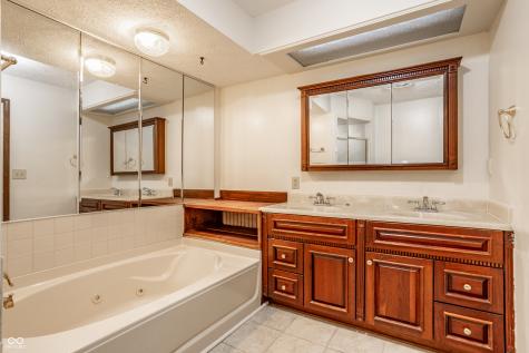 6850 Fox Lake Court Indianapolis IN 46278