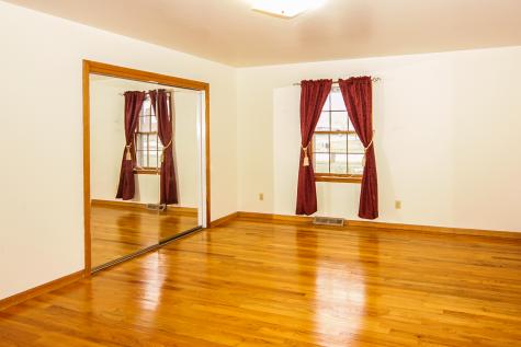 639 Radburn Drive Indianapolis IN 46214