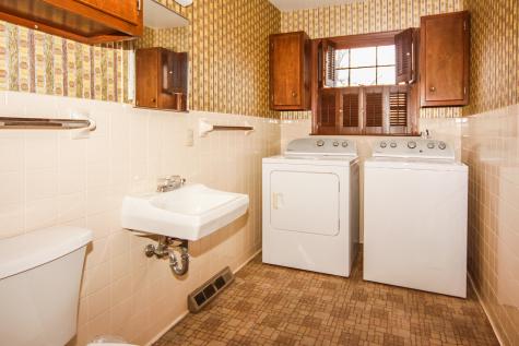639 Radburn Drive Indianapolis IN 46214