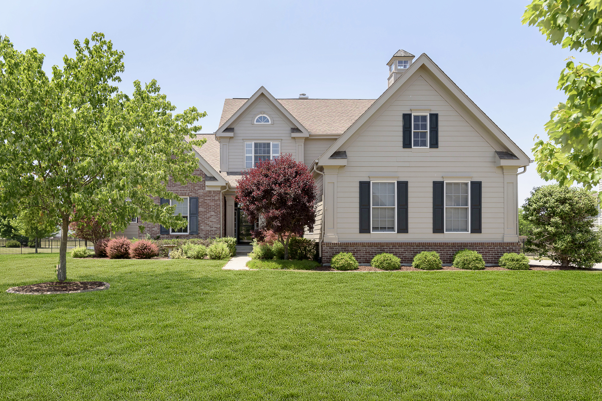 3838 Hearthstone Drive Zionsville IN 46077