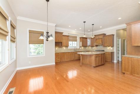3838 Hearthstone Drive Zionsville IN 46077