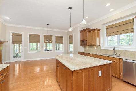 3838 Hearthstone Drive Zionsville IN 46077