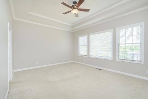 3838 Hearthstone Drive Zionsville IN 46077