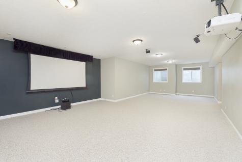 3838 Hearthstone Drive Zionsville IN 46077