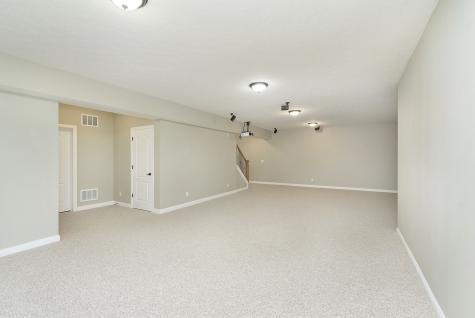 3838 Hearthstone Drive Zionsville IN 46077